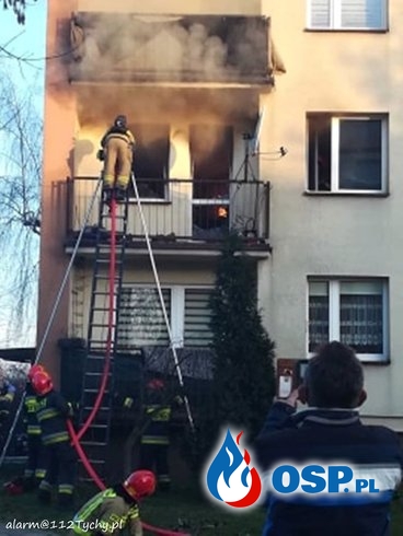 Groźny pożar mieszkania w Bieruniu OSP Ochotnicza Straż Pożarna