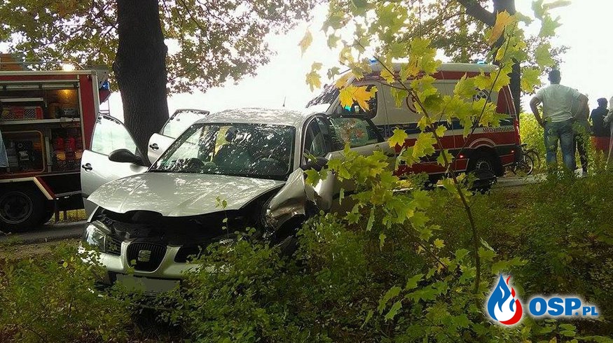 Wypadek dwóch samochodów. OSP Ochotnicza Straż Pożarna