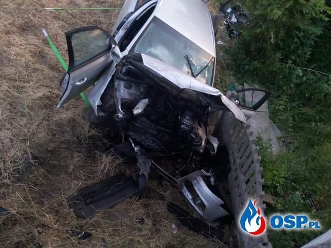 Wronki – samochód osobowy zderzył się z motorowerem OSP Ochotnicza Straż Pożarna