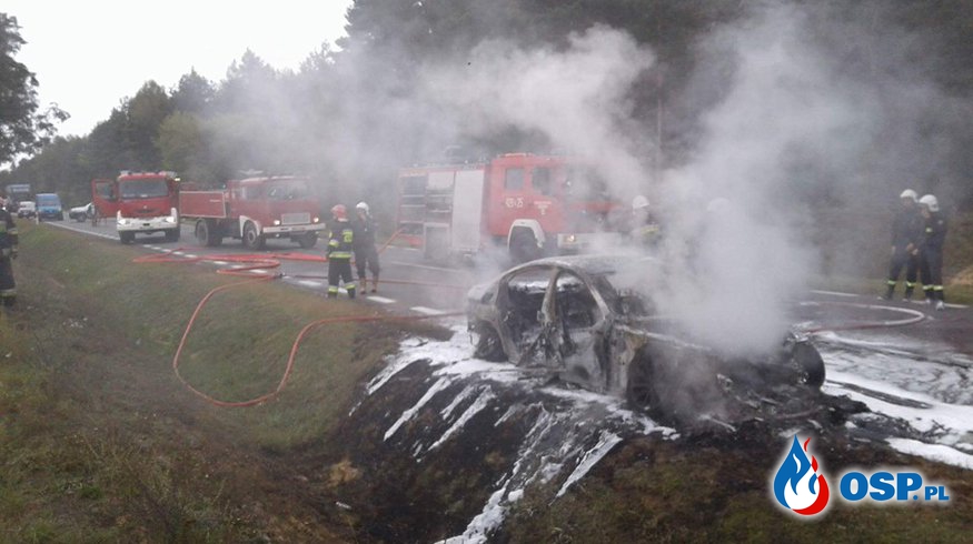 Spłonęło BMW OSP Ochotnicza Straż Pożarna