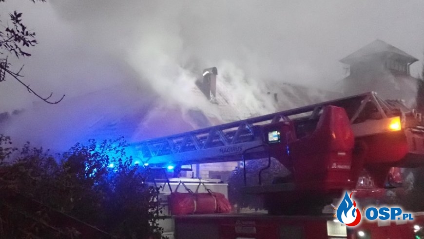 Pożar przedszkola w Zdzięsławicach. Interweniowało kilkanaście zastępów OSP i PSP. OSP Ochotnicza Straż Pożarna