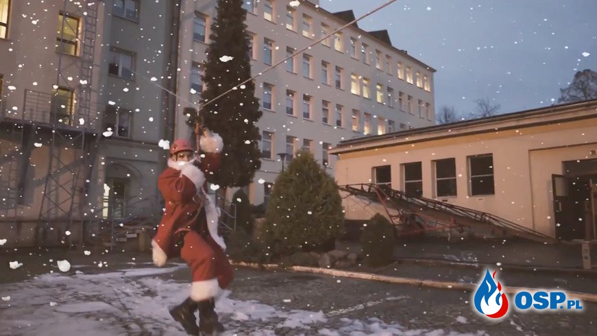 Już jest! Świąteczny film strażaków-kadetów Szkoły Aspirantów PSP w Krakowie! OSP Ochotnicza Straż Pożarna