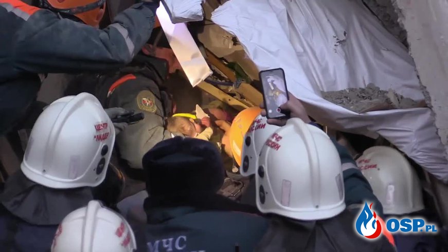 10-miesięczne dziecko uratowane po 36 godzinach akcji w Rosji. Mróz sięgał -28 stopni. OSP Ochotnicza Straż Pożarna