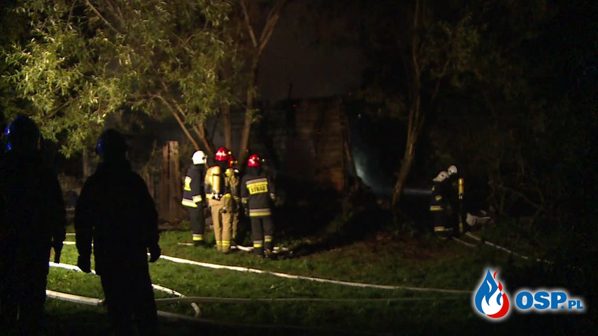 Trzy osoby zginęły w nocnym pożarze drewnianego domu w Borowej OSP Ochotnicza Straż Pożarna