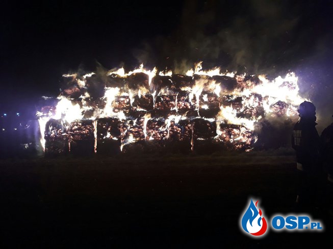 Pożar słomy w Dziekaństwie OSP Ochotnicza Straż Pożarna