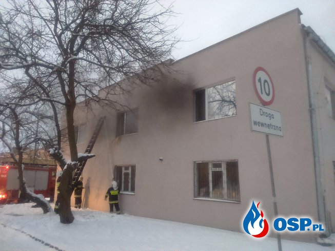 Pożar pomieszczeń biurowych w PPM Potulice OSP Ochotnicza Straż Pożarna