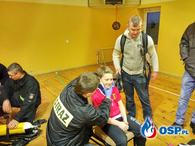Pogadanka z zakresu pierwszej pomocy oraz użycia aparatów ODO. OSP Ochotnicza Straż Pożarna