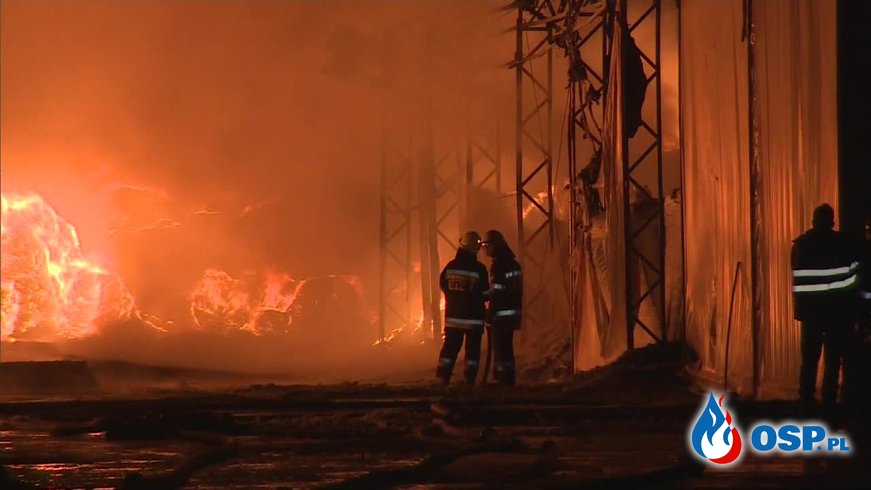 Ogromny pożar składowiska opon i odpadów w Żorach. OSP Ochotnicza Straż Pożarna