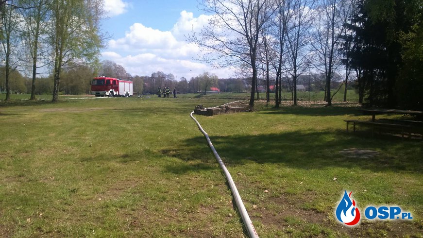Ćwiczenia - transport wody na duże odległości w przypadku pożaru lasu OSP Ochotnicza Straż Pożarna