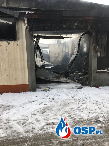 Pożar krajalni pianki tapicerskiej OSP Ochotnicza Straż Pożarna