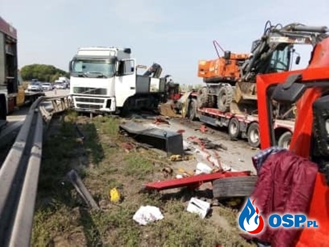 Dwa wypadki na A4 pod Wrocławiem. Korek sięgał 17 kilometrów! OSP Ochotnicza Straż Pożarna