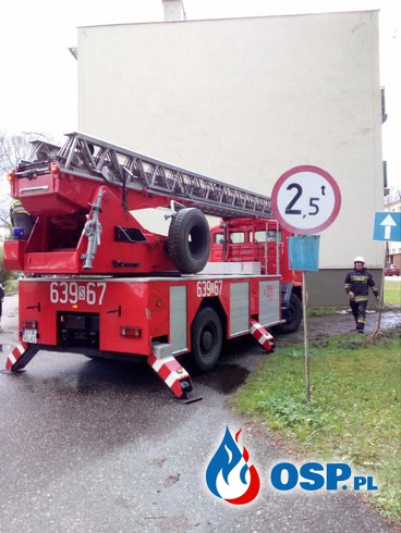 Usuwanie szkód powstałych w wyniku załamania pogody - ciąg dalszy OSP Ochotnicza Straż Pożarna