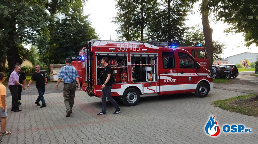 Nowy samochód pożarniczy w OSP Ryczów OSP Ochotnicza Straż Pożarna