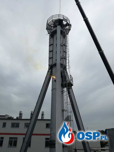 Amica S.A. – zabezpieczenie przy demontażu komina OSP Ochotnicza Straż Pożarna
