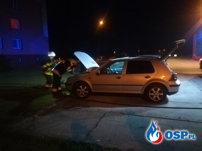 Pożar samochodu w Glinojecku OSP Ochotnicza Straż Pożarna