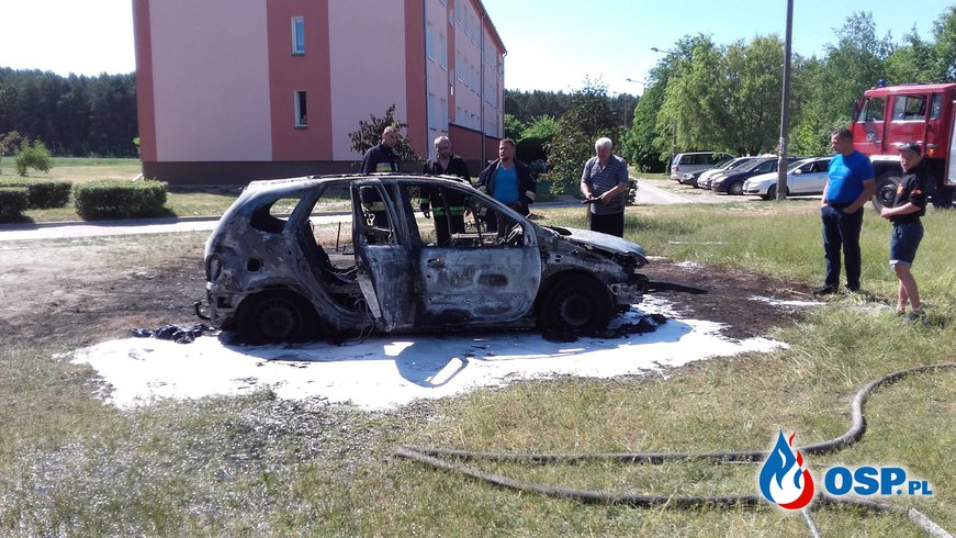Pożar samochodu OSP Ochotnicza Straż Pożarna