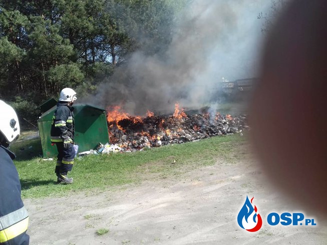 Pożar śmietnika OSP Ochotnicza Straż Pożarna