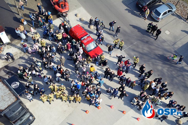 Charytatywny festyn strażacki w Goleniowie. Zbierano pieniądze dla ratowników z Ukrainy. OSP Ochotnicza Straż Pożarna