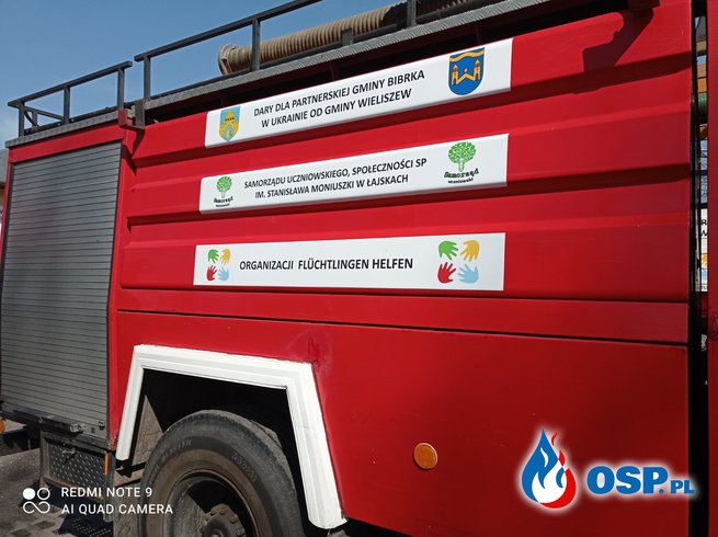 Kolejne dary dla Ukrainy. Wśród nich dwa wozy strażackie. OSP Ochotnicza Straż Pożarna