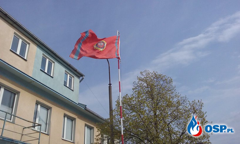 Baczność! Flaga na maszt!.. OSP Ochotnicza Straż Pożarna