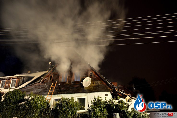 Szklarska Poręba: Pożar budynku mieszkalnego. OSP Ochotnicza Straż Pożarna