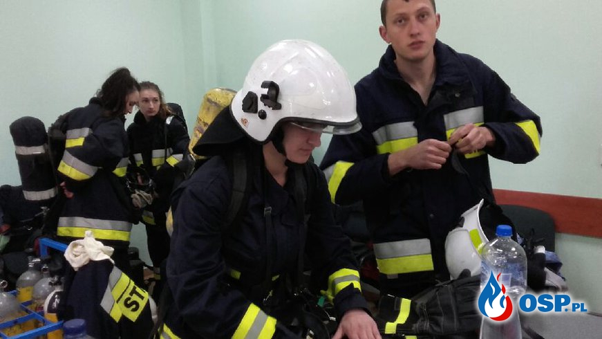Szkolenie w komorze dymowej OSP Ochotnicza Straż Pożarna