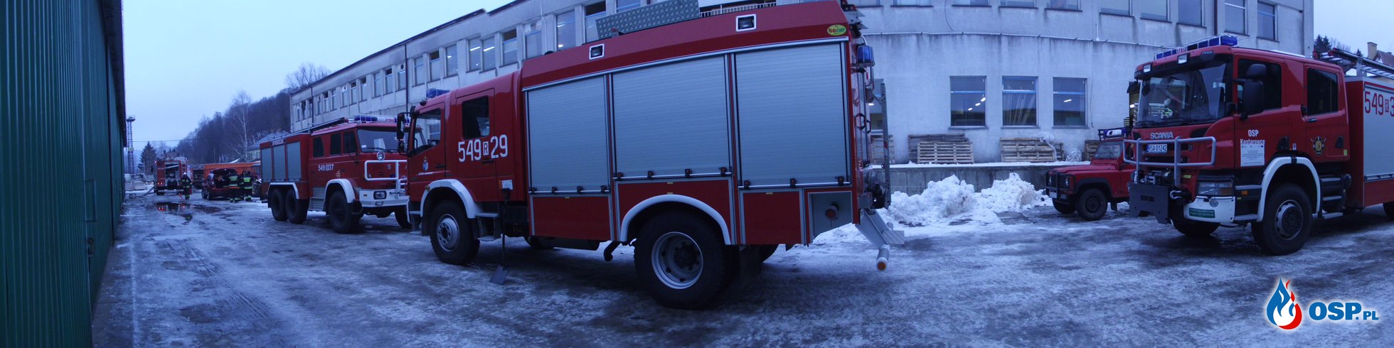 W przeddzień Wigiliii siedem zastępów straży pożarnej zadysponowanych do pożaru w zakładzie produkcji drzewnej w Zagórzu OSP Ochotnicza Straż Pożarna