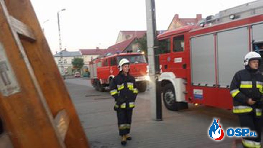pożar w zakładzie wulkanizacyjnym OSP Ochotnicza Straż Pożarna