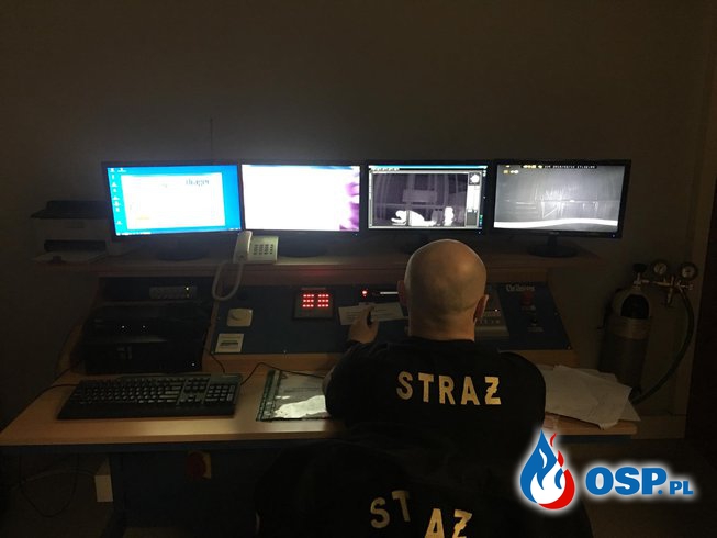 Kurs podstawowy - ćwiczenia w komorze dymowej OSP Ochotnicza Straż Pożarna