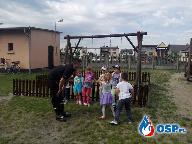 Pokazy w przedszkolach OSP Ochotnicza Straż Pożarna