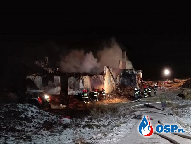 Groźny pożar w Orelcu. 50 strażaków w akcji. OSP Ochotnicza Straż Pożarna