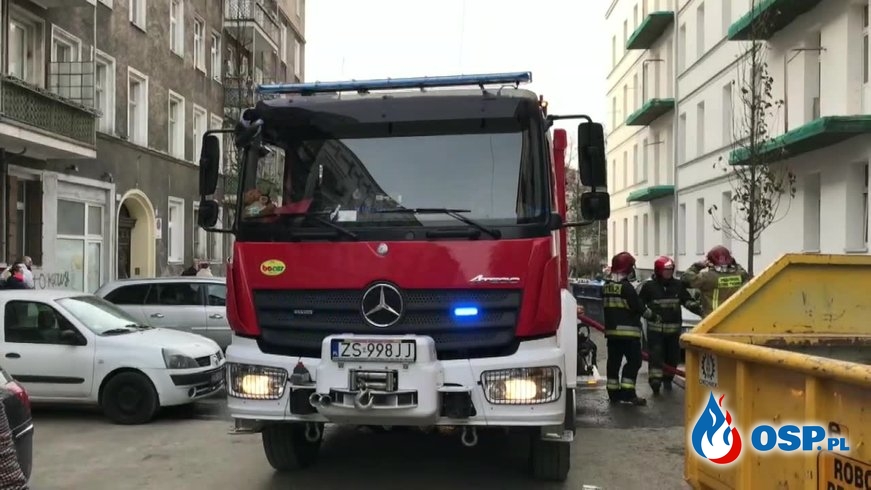 3 osoby zginęły w pożarze kamienicy w centrum Szczecina OSP Ochotnicza Straż Pożarna