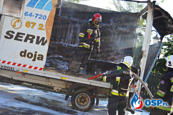 Pożar samochodu na ul.Chrobrego OSP Ochotnicza Straż Pożarna