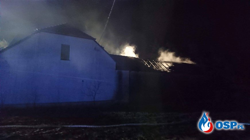 Pożar stolarni w miejscowości Sucha. OSP Ochotnicza Straż Pożarna