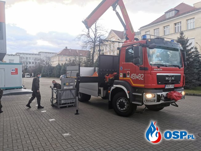 Strażackie banki tlenu rezerwą dla szpitali, leczących pacjentów zakażonych koronawirusem OSP Ochotnicza Straż Pożarna