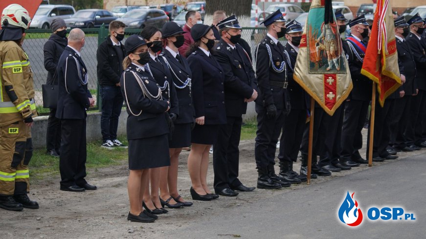 Druhna Basia i mały Michaś spoczęli na cmentarzu w Michałowicach OSP Ochotnicza Straż Pożarna