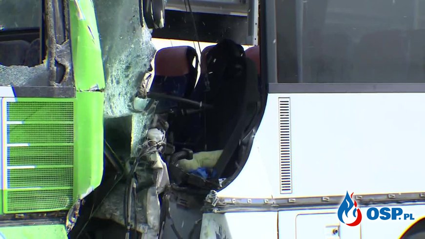 22 osoby ranne po wypadku w Szczecinie. Zderzyły się dwa autobusy i dwa busy. OSP Ochotnicza Straż Pożarna