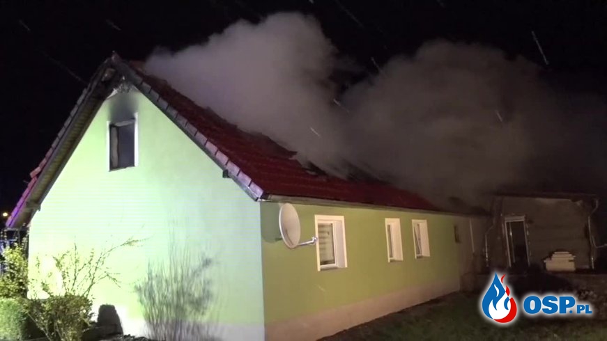 Pożar domu w Nowych Jaroszowicach OSP Ochotnicza Straż Pożarna