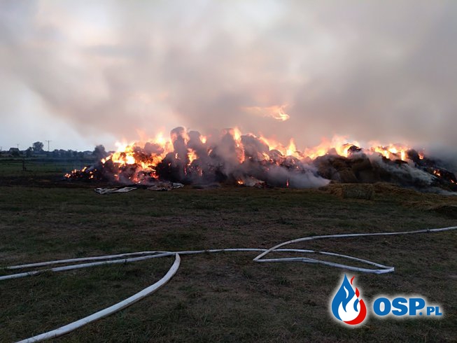 Pożar bel słomy OSP Ochotnicza Straż Pożarna