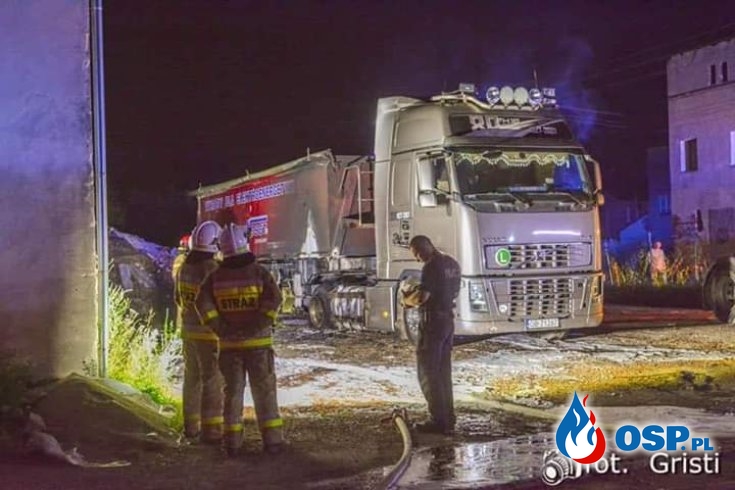 #11/2020 26.07.2020 Pożar Pojazdów Ciężarowych w Lewinie Brzeskim OSP Ochotnicza Straż Pożarna