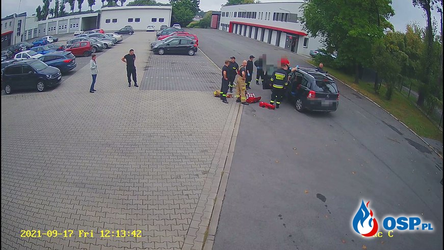 Potrzebna była pilna pomoc, przyjechali autem na plac JRG. Zobacz nagranie z akcji. OSP Ochotnicza Straż Pożarna