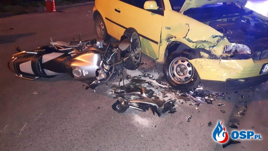 Zderzenie motocykla z samochodem osobowym OSP Ochotnicza Straż Pożarna
