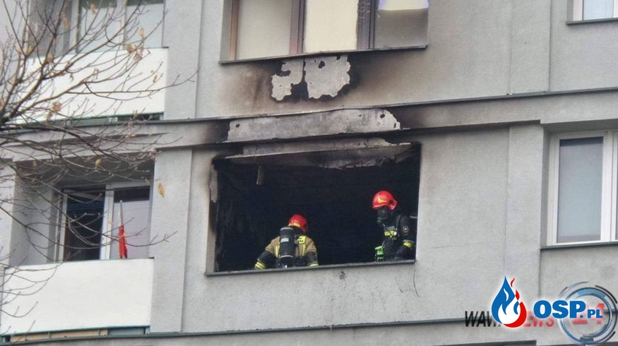 Tragiczny pożar na warszawskiej Woli. Lokator zginął w mieszkaniu. OSP Ochotnicza Straż Pożarna