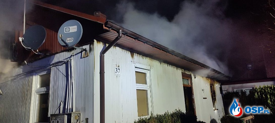 Dwoje dzieci nie żyje. Tragiczny pożar domu we Włoszczowie. OSP Ochotnicza Straż Pożarna