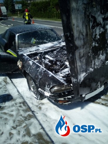 Pożar samochodu osobowego na DW 955 - 11 czerwca 2019r. OSP Ochotnicza Straż Pożarna