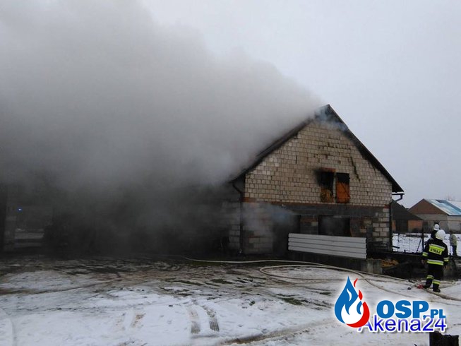 Pożar budynku gospodarczego w Krzemienicy. OSP Ochotnicza Straż Pożarna