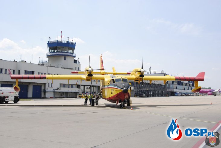 Dwa włoskie samoloty gaśnicze Canadair CL-415 lądowały w Katowicach [FOTO] OSP Ochotnicza Straż Pożarna