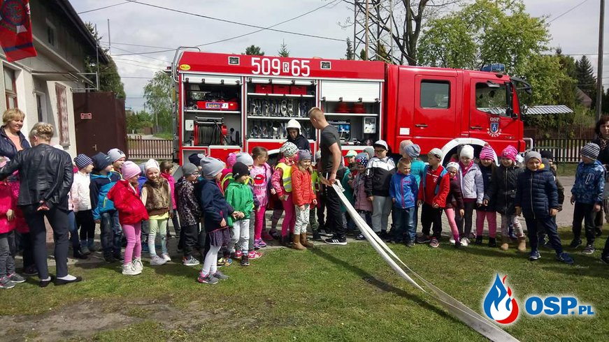 Mali goście na Dniu Strażaka w OSP Przecław OSP Ochotnicza Straż Pożarna