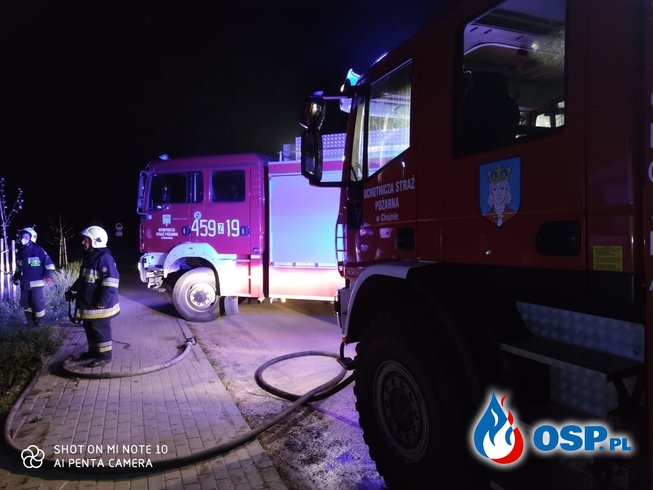 88/2020 Pożar śmietników i elewacji przy Biedronce OSP Ochotnicza Straż Pożarna