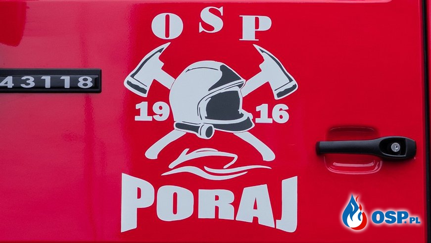 Nowość w OSP Poraj. Druhowie otrzymali ciężki wóz ratowniczo-gaśniczy. OSP Ochotnicza Straż Pożarna